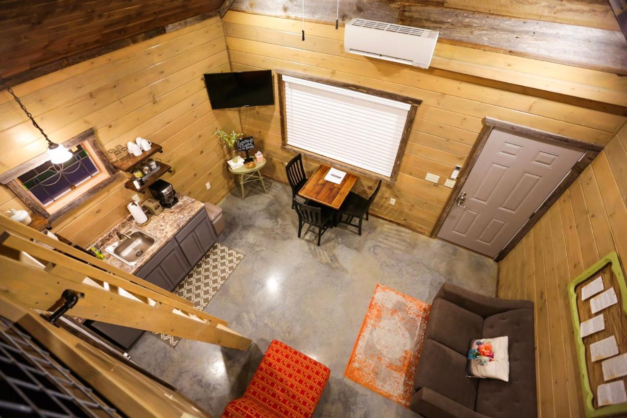 Knotty Squirrel Cabins Mountain View Extérieur photo